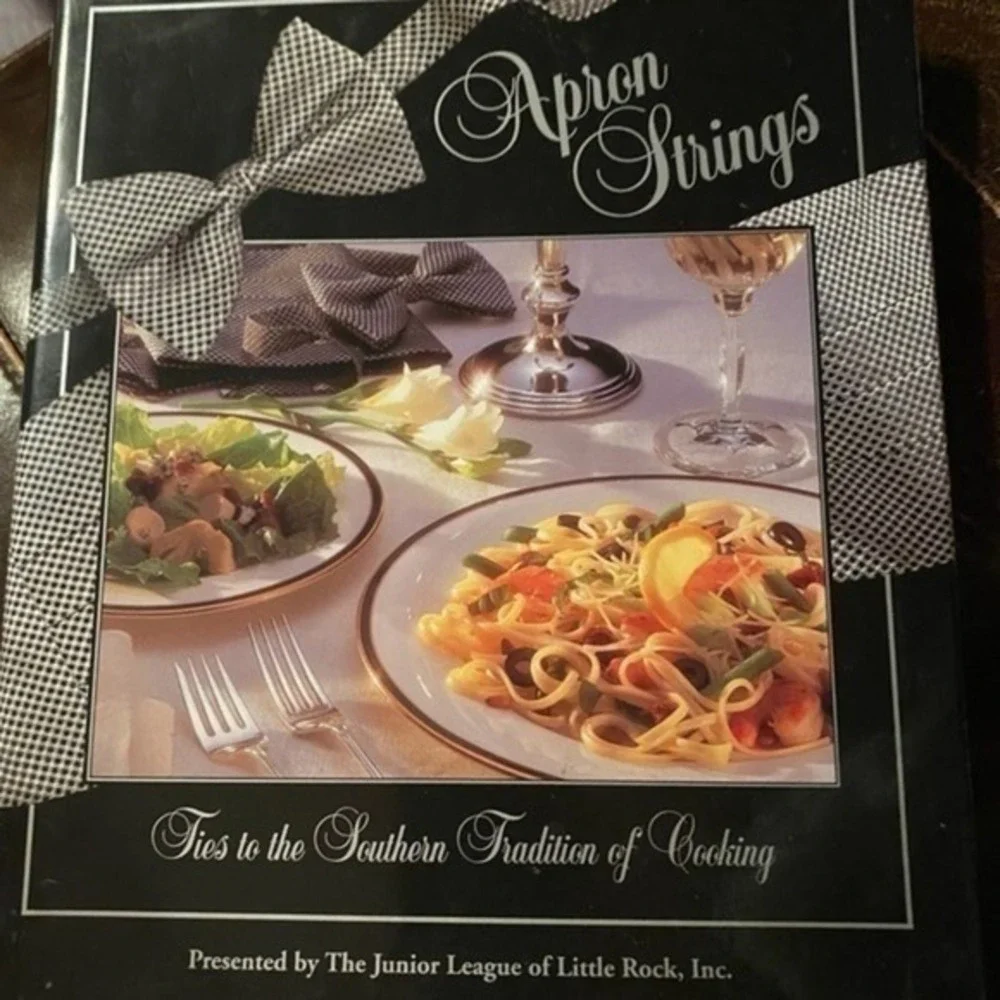 Apron Strings Ties‎ to the Southern Traditi…